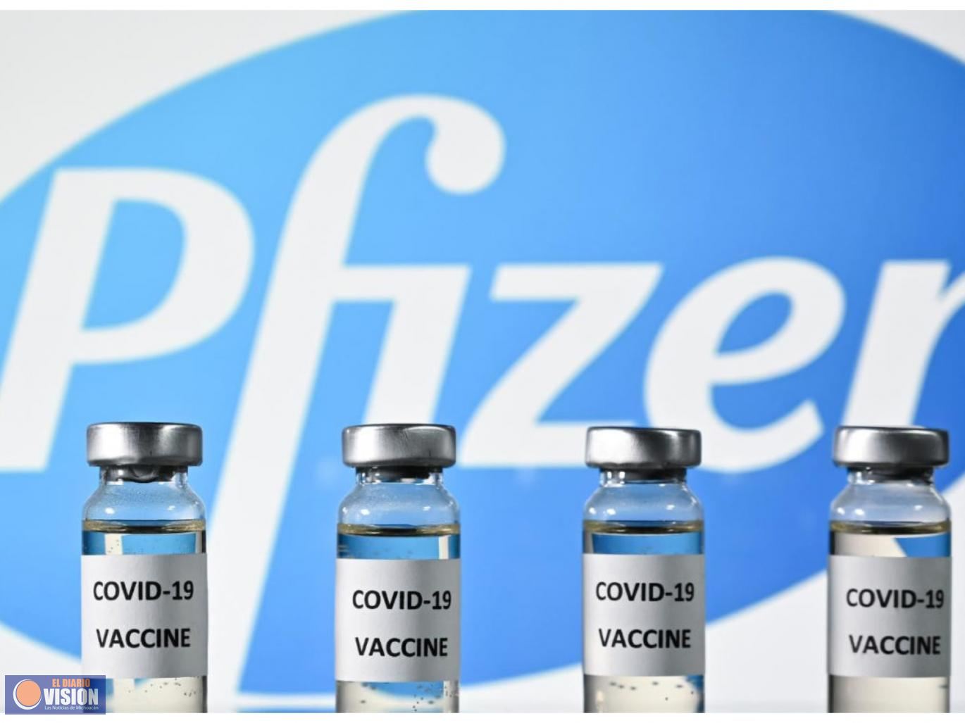 Vacuna contra COVID-19 de Pfizer es eficaz y no hay riesgos: FDA