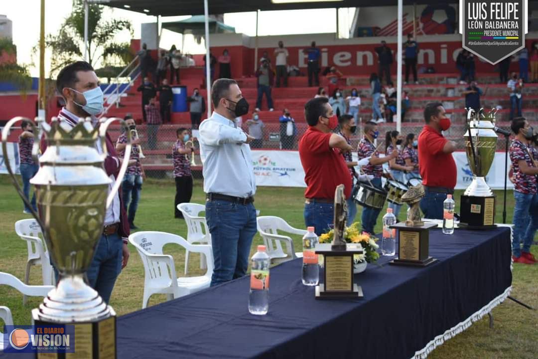 Luis Felipe León Balbanera inaugura torneo de Liga de Fútbol Amateur Zacapu 