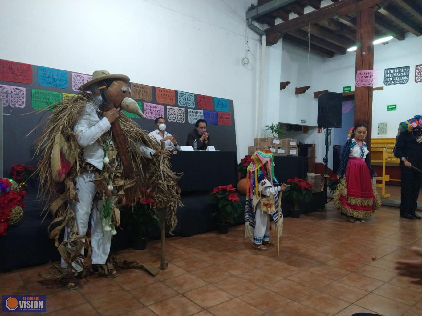 Presente SEE en la entrega del acervo bibliográfico “La Ruta de las Lenguas Indígenas”   