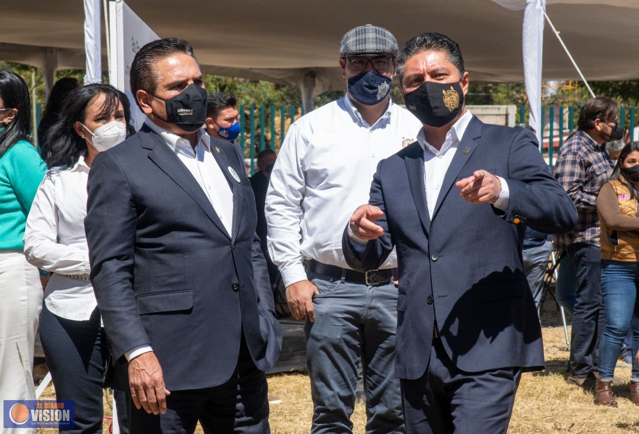 Aureoles y el rector Raúl Cárdenas inauguran inicio de trabajos de obra de infraestructura 