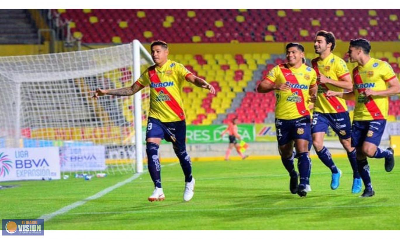 Los Canarios logran sufrida victoria ante Leones Negros