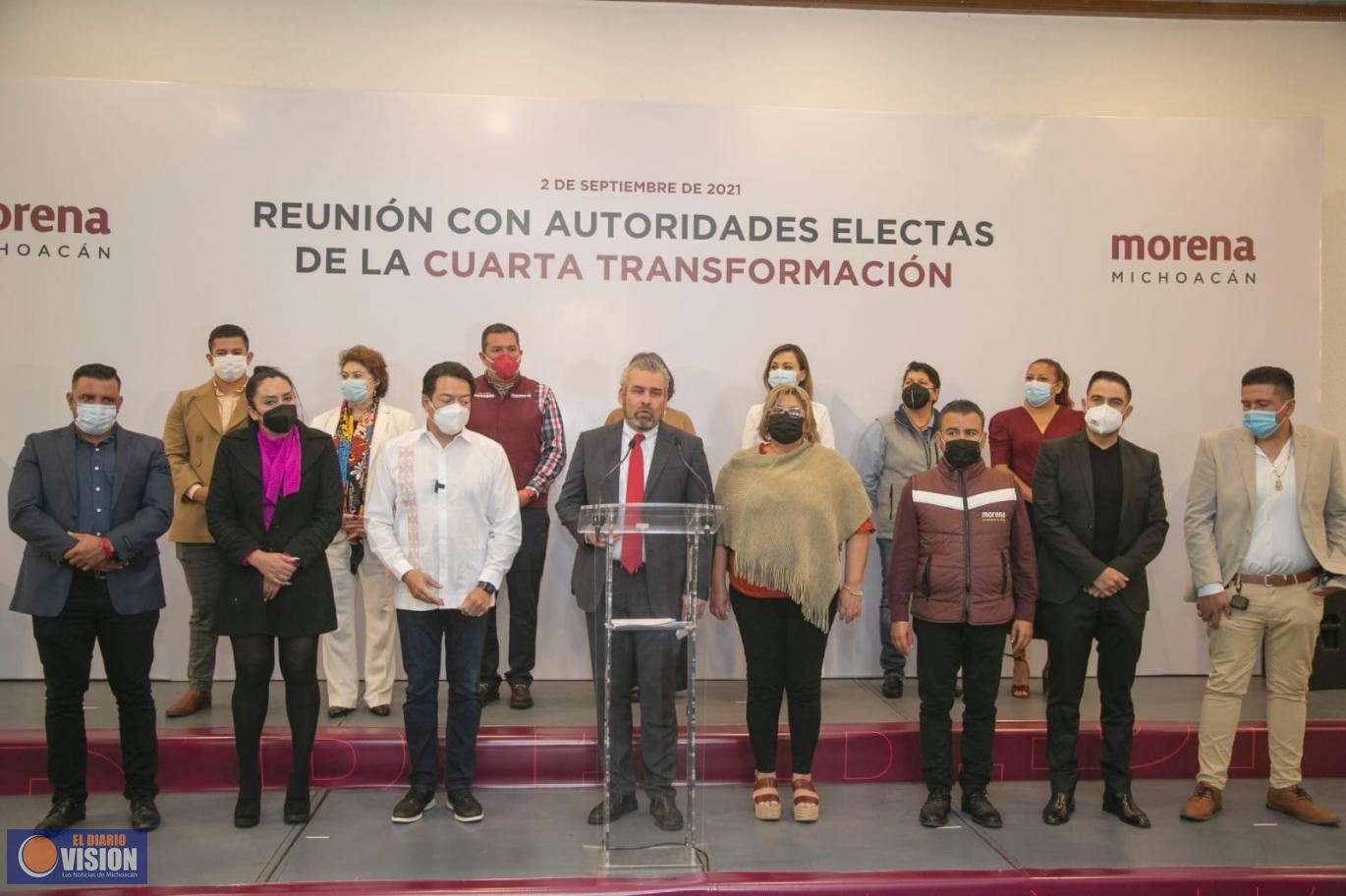 Celebra Bedolla adhesión de alcaldes de otras fuerzas políticas a la 4T