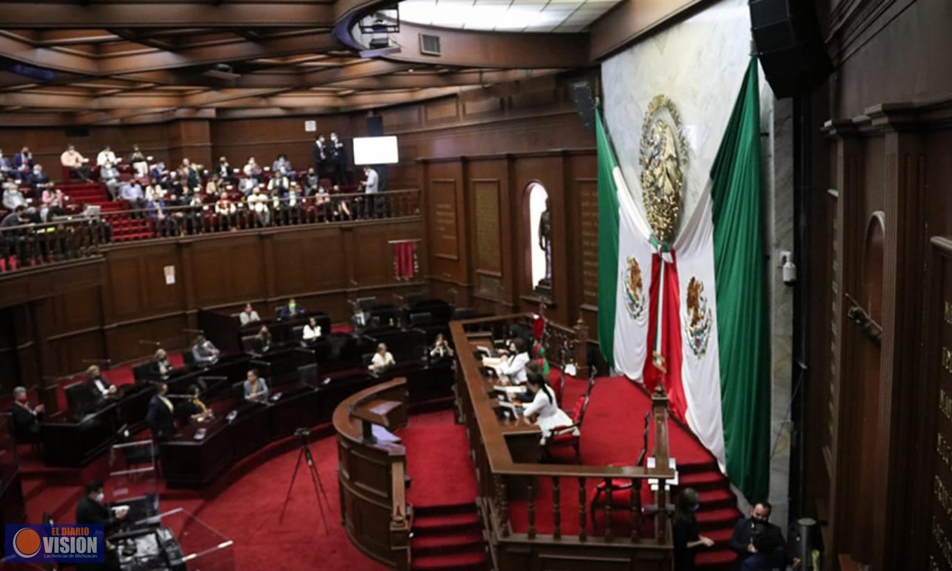 Asumen funciones diputados locales de la 75 Legislatura del Congreso de Michoacán﻿