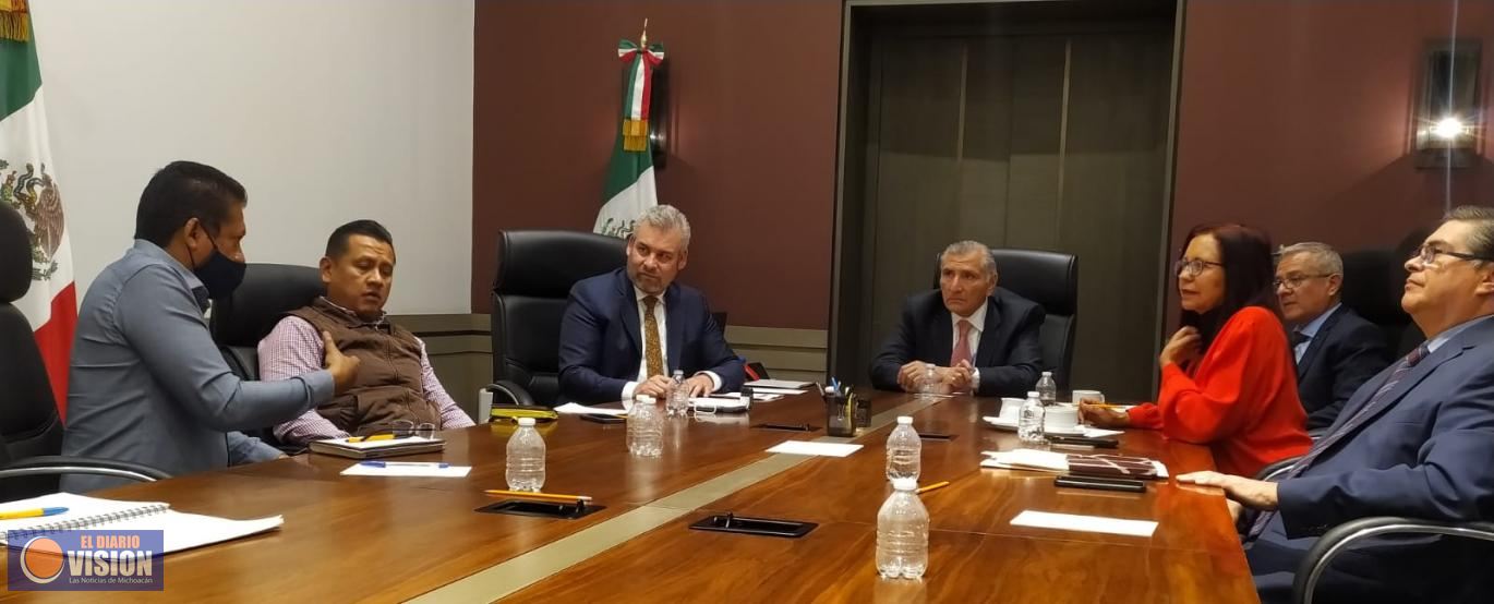 Silvano cuenta con 324 mdp enviados por  federación para pagar a maestros: Bedolla