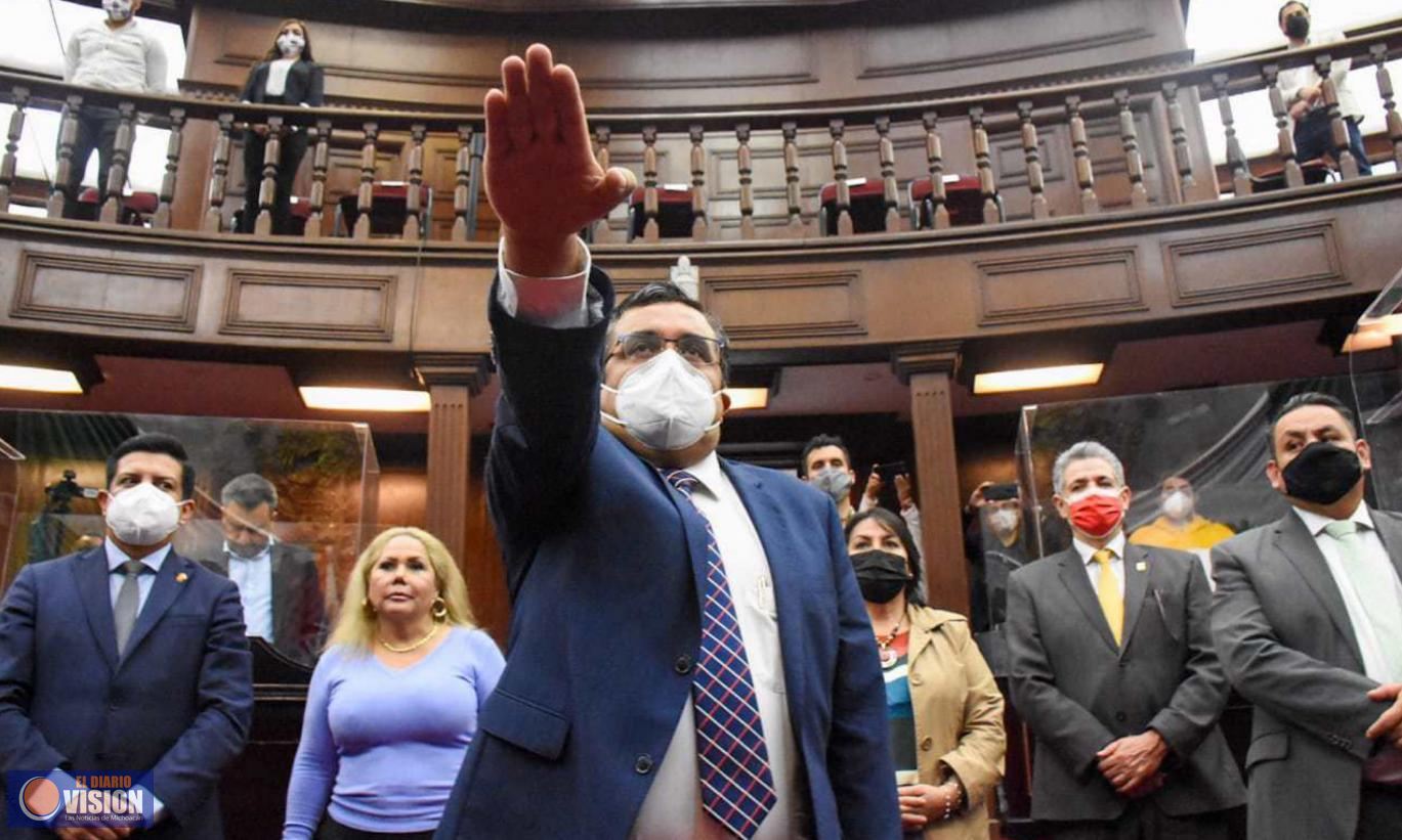 Toma protesta a Víctor Lenin Sánchez Rodríguez, como integrante del Consejo del Poder Judicial 