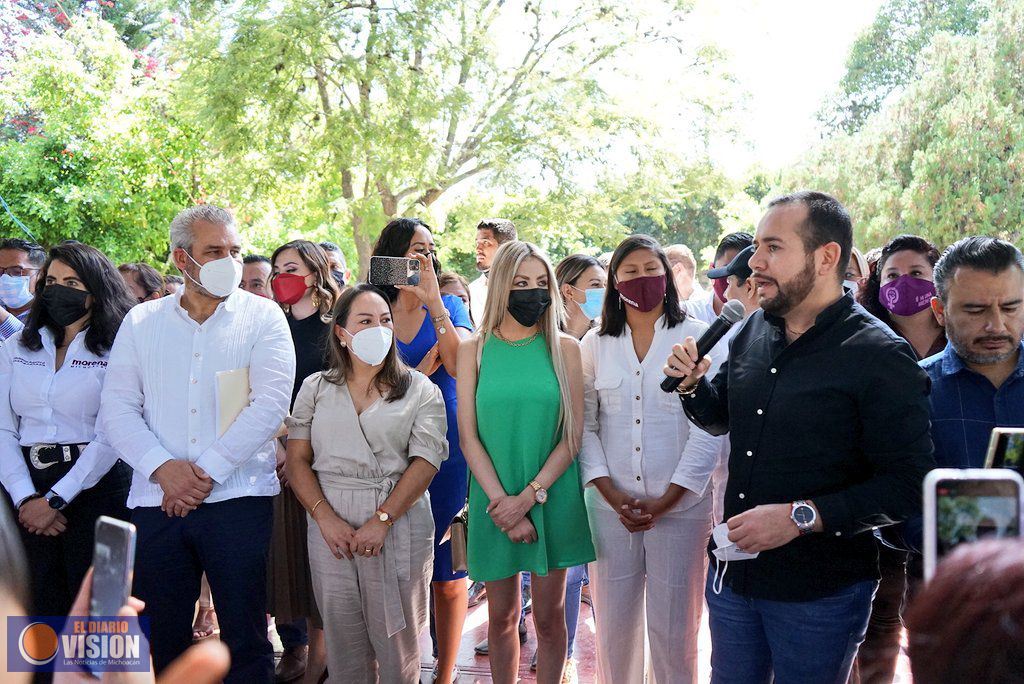 Acompaña Reyes Galindo al gobernador de Michoacán durante su gira de trabajo por la región Ciénega