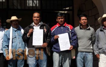 Comuneros de Cherán reciben su constancia de mayoría