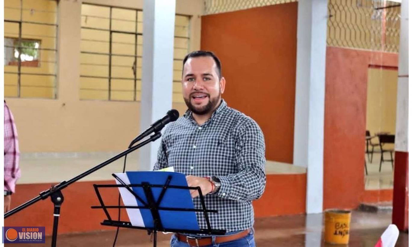 GPPT va por dignificación de espacios educativos en Michoacán: Reyes Galindo