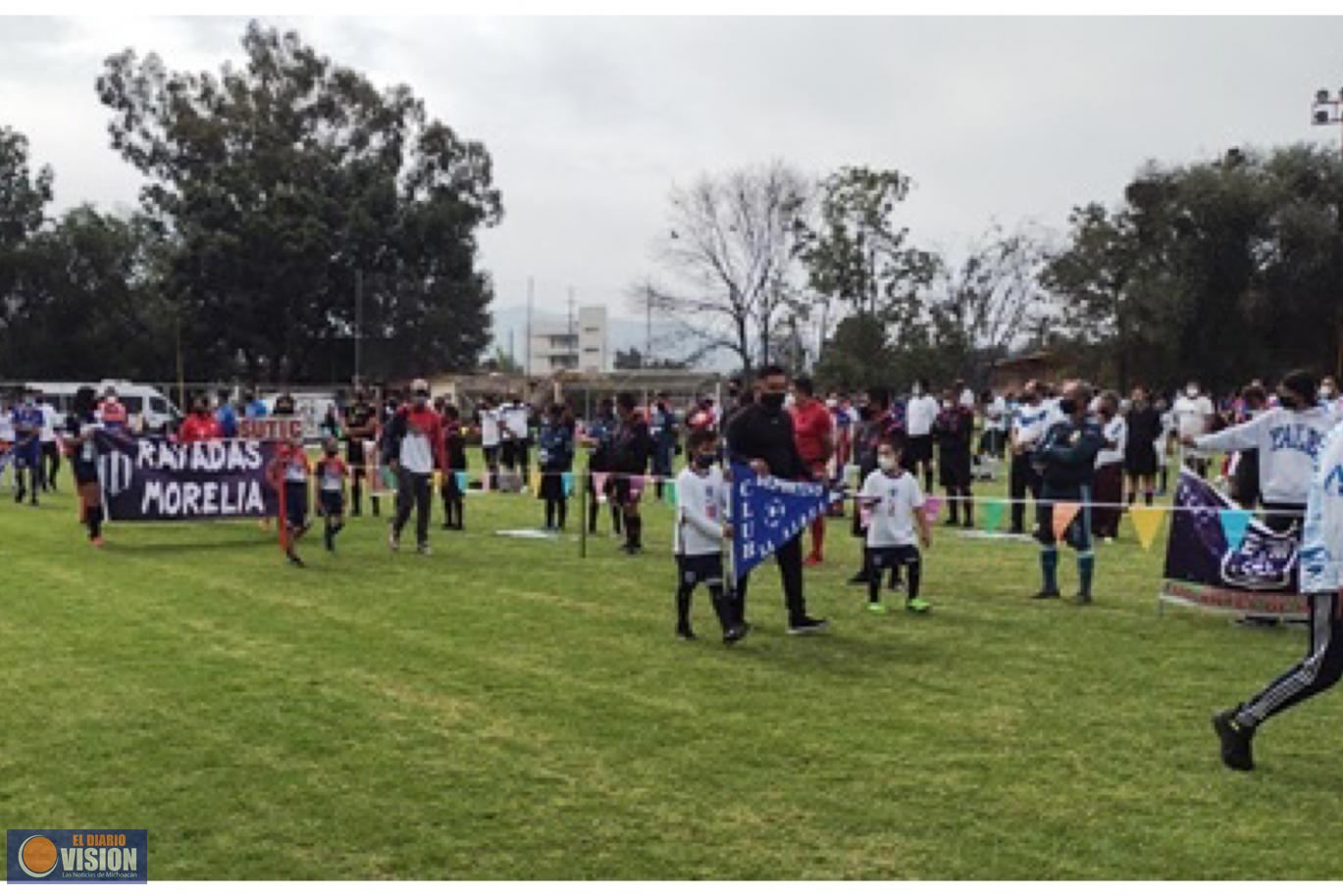 Inauguran la temporada 2021-22 de la Liga Municipal de Futbol Amateur Morelia A.C.