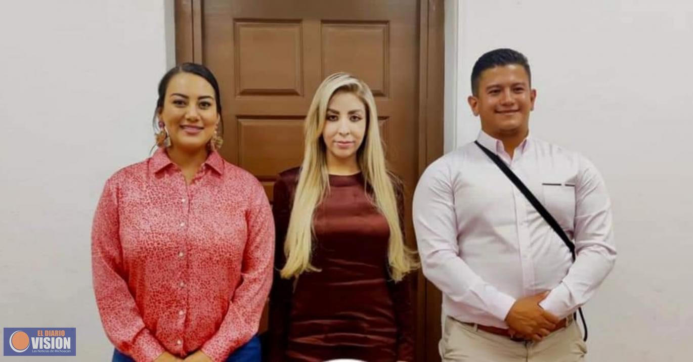 Moni Valdez se compromete con el sector educativo a través del trabajo legislativo