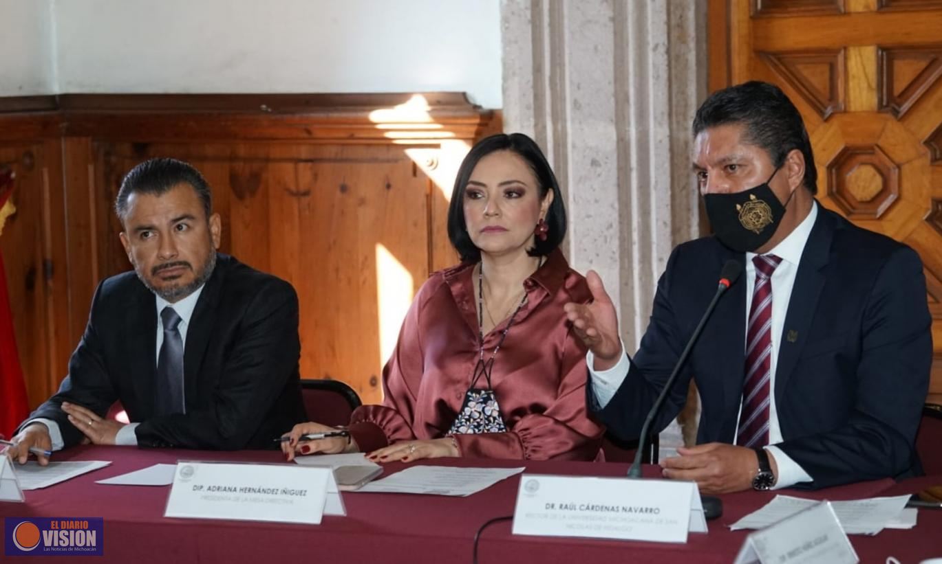 En el Congreso del Estado defiende Rector iniciativa del Ejecutivo a favor de la UMSNH 