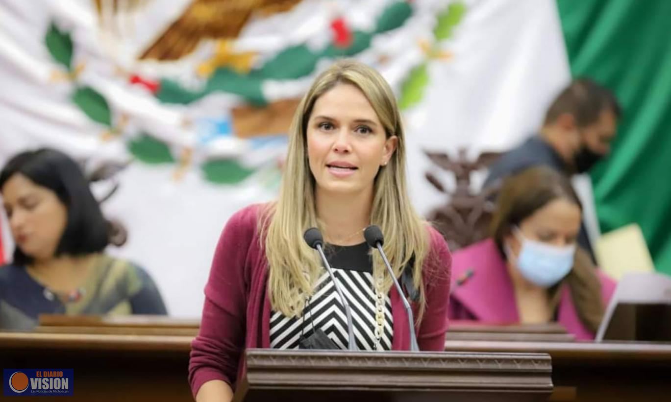 Busca Daniela de los Santos promover paridad en coordinaciones de grupos parlamentarios