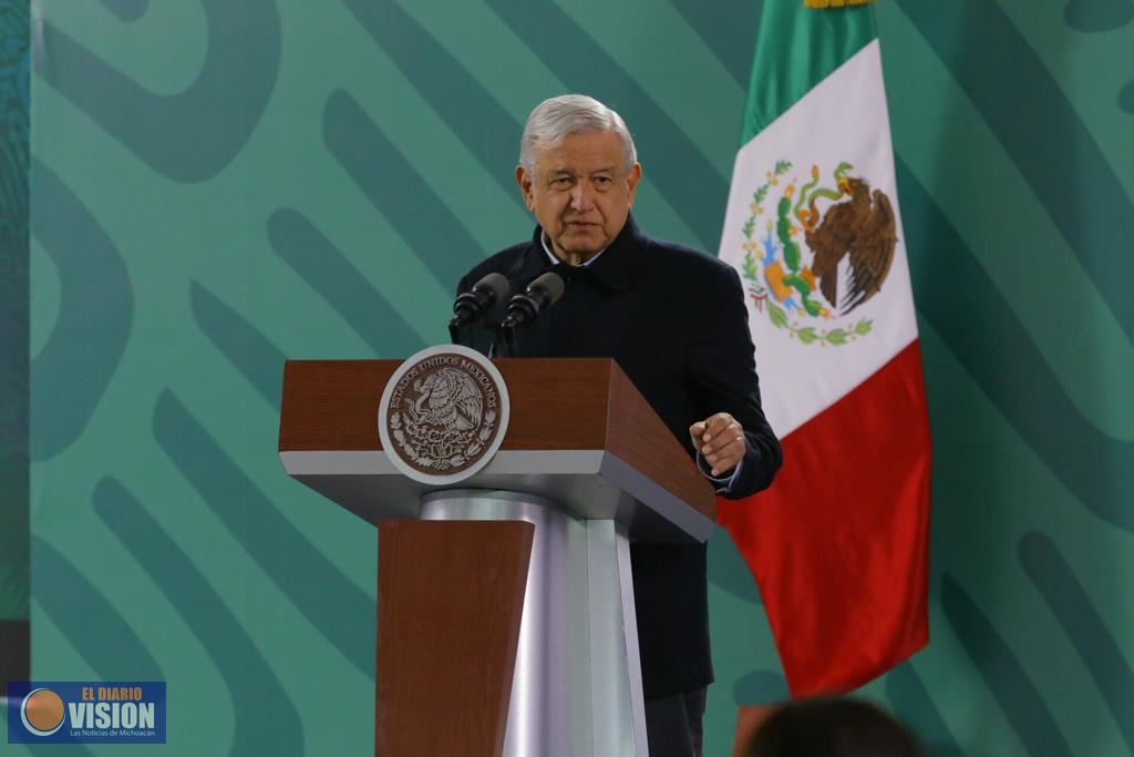 Federalización de nómina magisterial, un hecho para Michoacán: AMLO 