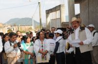 .El Gobernador Leonel Godoy Inaugura obras en Charapan