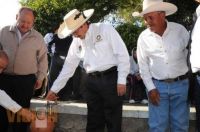 2. Inauguró Leonel Godoy Rangel obras en Huandacareo