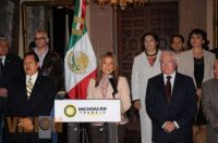 Leonel Godoy Rangel, nombró Thelma Aquique como secretaría de Turismo