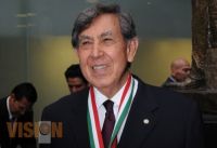 5Recibe el Ingeniero Cárdenas Medalla Belisario Dominguez a Cuauhtémoc Cárdenas