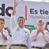 el candidato Wilfrido Lázaro Medina