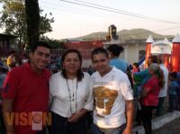 La diputada Berenice Álvarez entrega juguetes a niños michoacanos