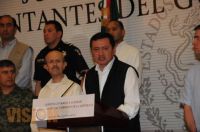 Osorio Chong presenta a los enlaces