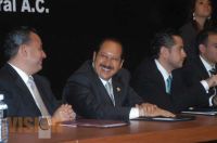 1. Leonel Godoy inaugura evento internacional legislativo