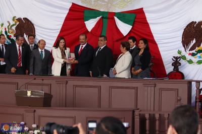 Recibe Facultad de Derecho presea “Primer Supremo Tribunal de Justicia para la América Mexicana