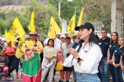 Vamos a pasar de soñar, a construir un Michoacán de oportunidades: Araceli Saucedo