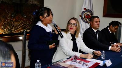 Paloma González es la rectora de la UMSNH por un día; realiza intensa agenda de actividades