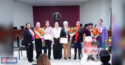 Entrega Gobierno de Uruapan presea Huarhiti Janguarhiti 2024 a Martha Guadalupe Tafolla Árias