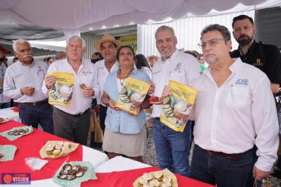 Michoacán tiene la primera planta procesadora de harina de plátano