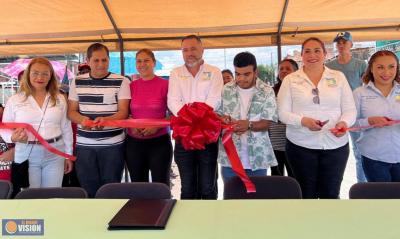 Inaugura Gobierno de Zacapu, obra de pavimentación en la Colonia 18 de Octubre