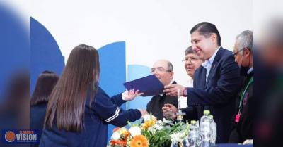 Acompaña Nacho Campos, frestejos por 25 aniversario de la preparatoria Casa del Niño