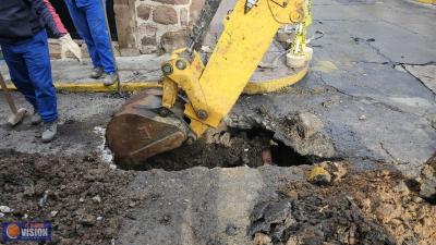 OOAPAS repara línea sanitaria en Sánchez de Tagle y Bartolomé de las Casas