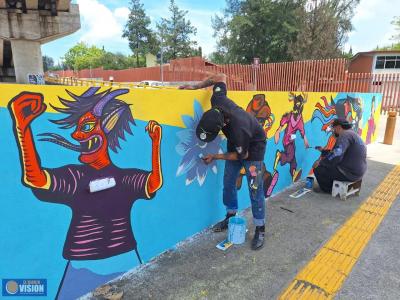 Máscaras de Ocumicho y toritos de petate dan vida al bajopuente del distribuidor Paso Morelos