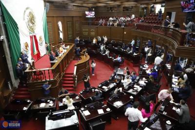 Diputados crean licencia menstrual para trabajadoras de gobierno