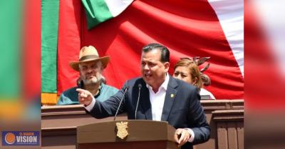 Los problemas de Michoacán deben hablarse, dijo Memo Valencia ante el gobernador Ramírez Bedolla