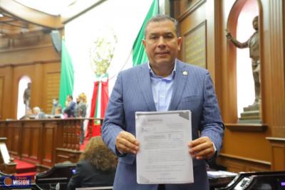 Juan Carlos Barragán presenta reforma al Poder Judicial de Michoacán