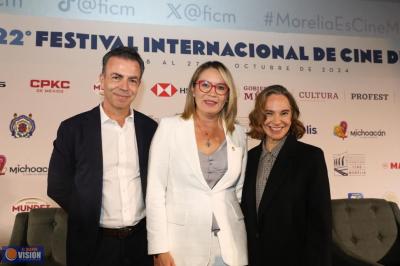 El FICM también es académico y se hermana con la UMSNH; directiva reconoce su contribución