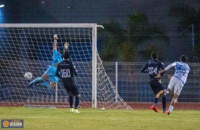 Zorros y Furia Azul protagonizan reñido empate