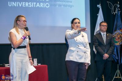 Yarabí Ávila toma protesta a nuevas directoras y directores de dependencias nicolaitas 