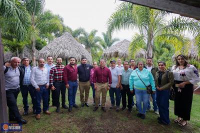 Turismo, el motor económico de Huandacareo: Torres Piña dialoga con sectores productivos 