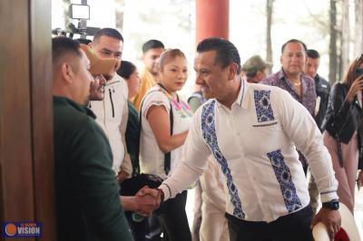 Michoacán avanza con autogobiernos, pero debemos consolidar esa conquista: Carlos Torres Piña 