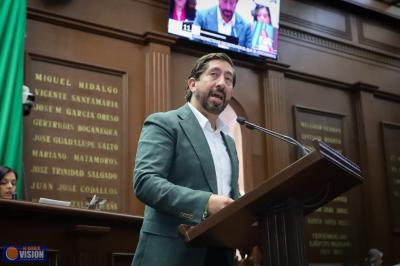Abraham Espinoza propone llevar el Registro Civil a las comunidades más alejadas de Michoacán