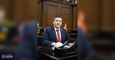 Celebra Vicente Gómez aprobación de leyes que garantizan entornos seguros para las infancias