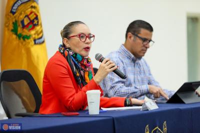 Yarabí Ávila fortalece la difusión del reglamento para la elección de la.proxima Rectoría 