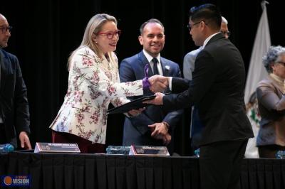 Las decisiones que se han tomado en ésta administración, han sido por el bien de la UMSNH: Yarabí